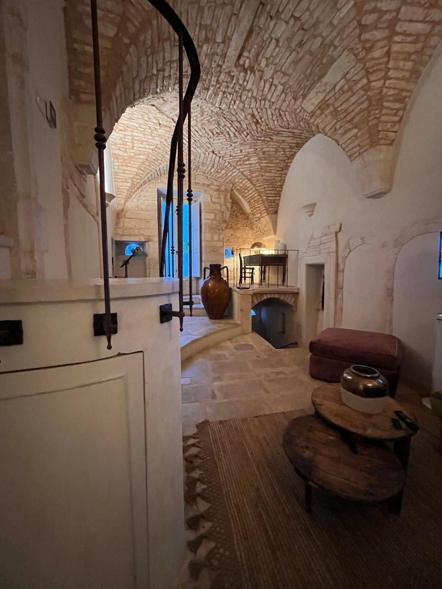 Palazzoliva - Luxury Boho Chic Guest House In The Historic Heart Of Martina Franca Exterior foto