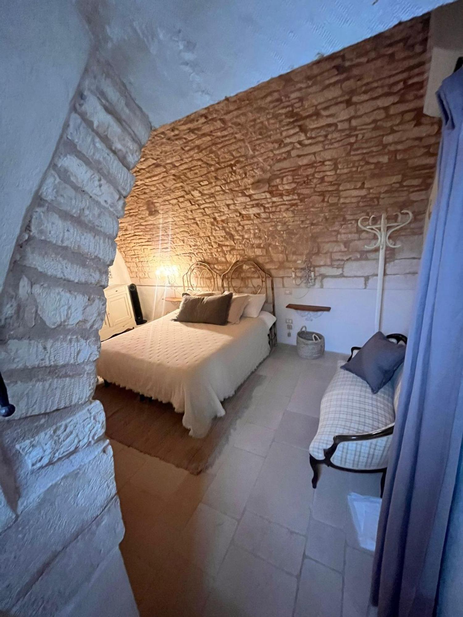 Palazzoliva - Luxury Boho Chic Guest House In The Historic Heart Of Martina Franca Exterior foto